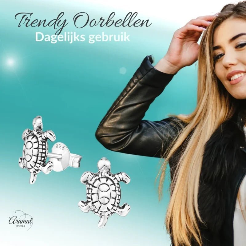 Rode Emaille Oorbellen met Goudkleurige Staal 4mm - oor2591 - ebe017 - Oorbellen kopen# - 4mm - alles