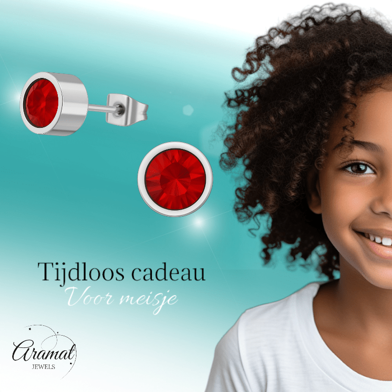 Rode kristal oorstekers – 5mm zilverkleur RVS - Aramat Jewels - Oorbellen - cadeautip