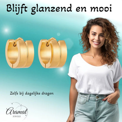 RVS Huggie Oorringen Dunne Gleuf Goudkleur 13mm - Dames - Aramat Jewels - Oorringen - cadeautip