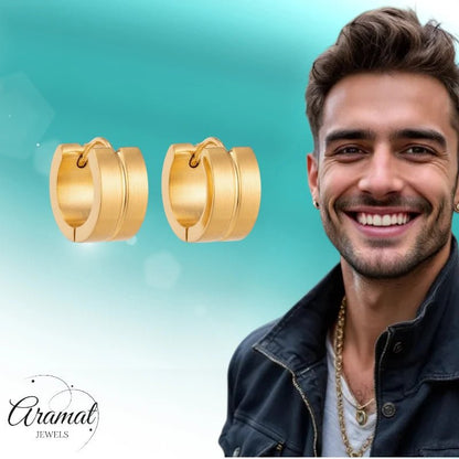 RVS Huggie Oorringen Dunne Gleuf Goudkleur 13mm - Dames - Aramat Jewels - Oorringen - cadeautip