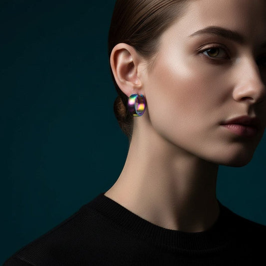 RVS Huggie Oorringen Glad Regenboogkleur 20mm - Unisex - Aramat Jewels - Oorringen - cadeautip