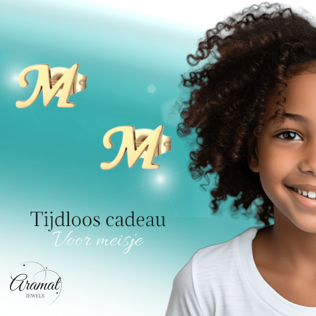 RVS letter M oorstekers goudkleurig - Aramat Jewels - Oorbellen - cadeautip