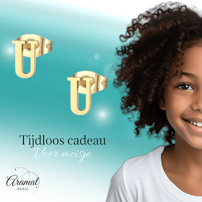 RVS Letter U Oorbellen Goudkleurig – Initiaal - Aramat Jewels - Oorbellen - cadeautip