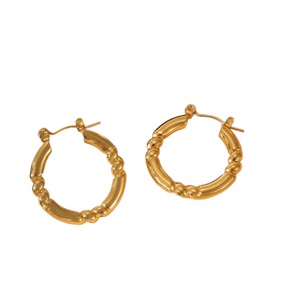 RVS Oorringen met Streepjes Motief – Goudkleurig 26x25mm - oor6361 - 840143 - Oorringen kopen# - 26mm - alles - cadeau