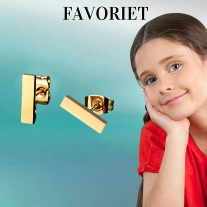 Gouden staaf oorbellen.