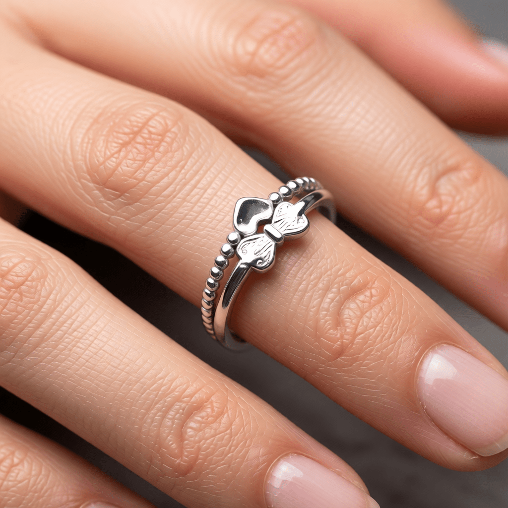 Stalen Damesring - Strikje & Hartje - 7mm - Aramat Jewels - Ringen - cadeautip