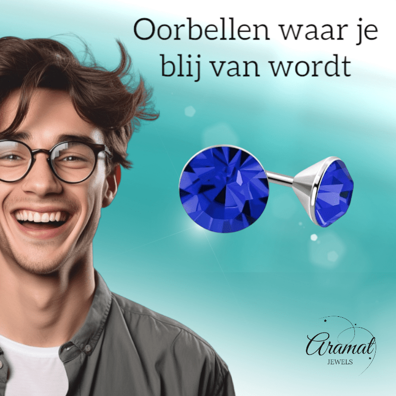 Stalen Kristal Oorbellen met koningsblauw steentje – Zilverkleur – 3mm - Aramat Jewels - Oorbellen - cadeautip