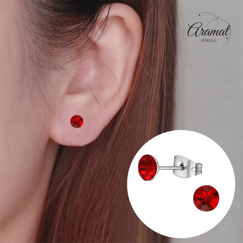 Stalen Kristal Oorbellen met lichtrode steentjes – Zilverkleur – 5mm - Aramat Jewels - Oorbellen - cadeautip