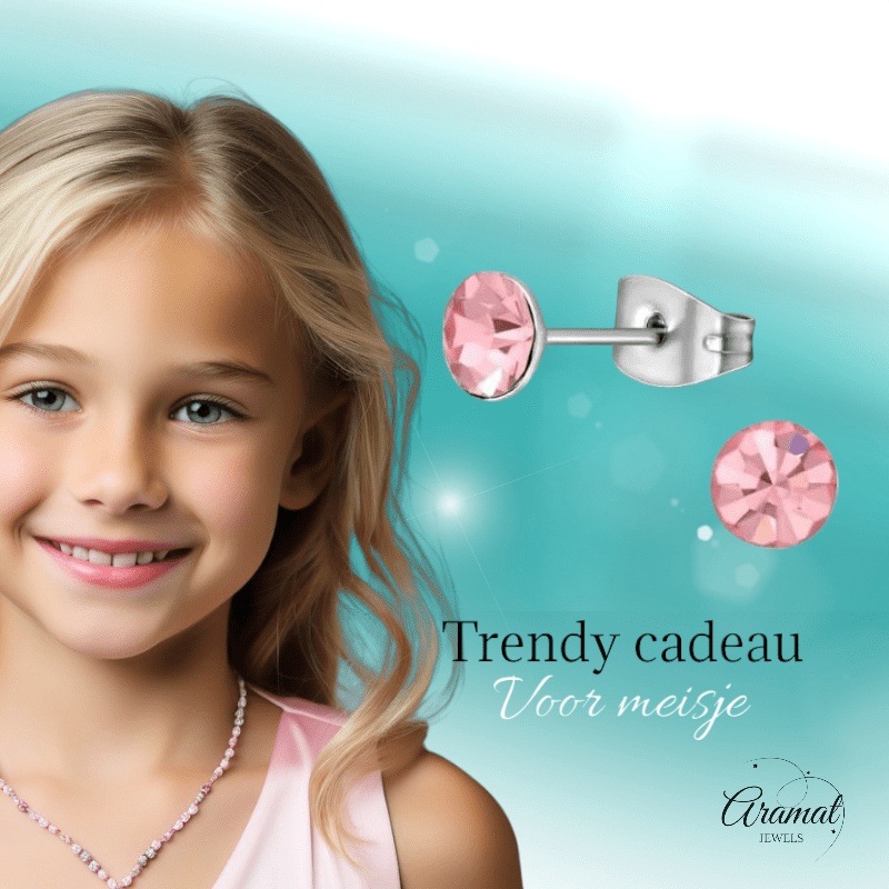 Stalen Kristal Oorbellen met lichtroze steentje – Zilverkleur – 5mm - Aramat Jewels - Oorbellen - cadeautip