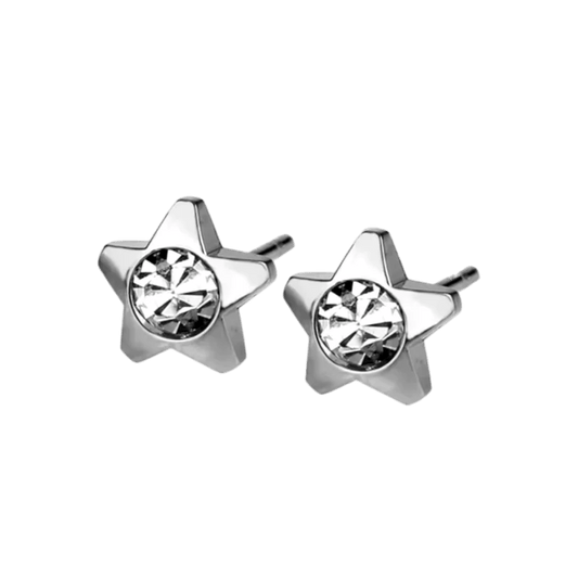 Stervormige oorbellen met heldere edelstenen.