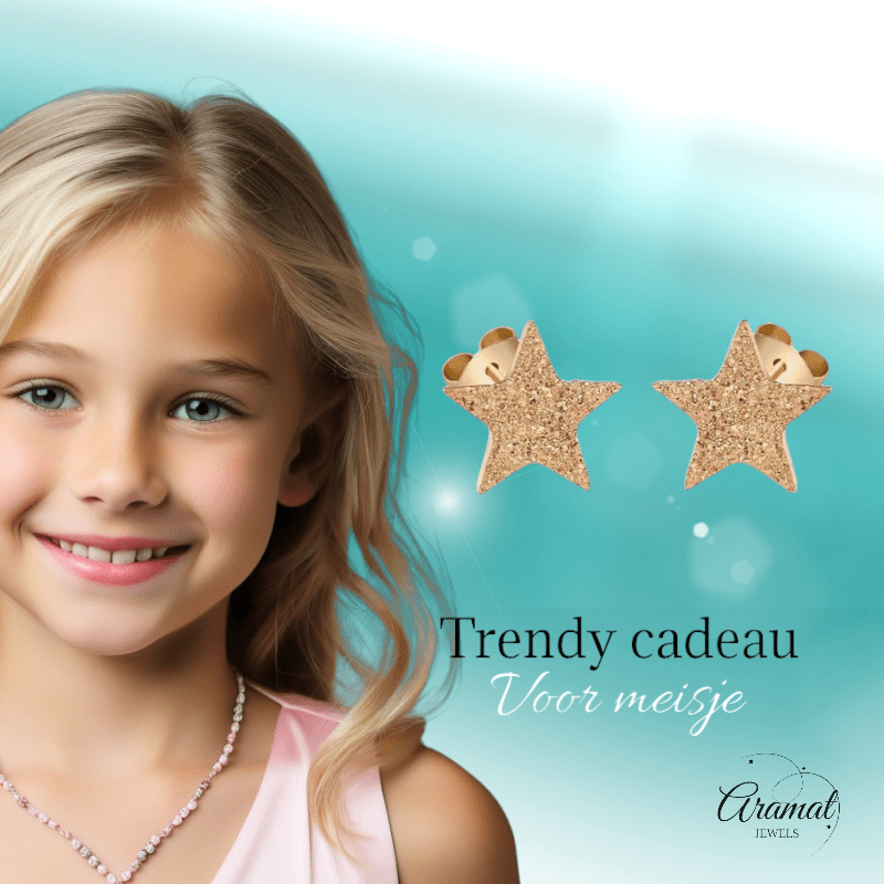 Ster oorstekers goudkleur – sandblasted – 6mm - Aramat Jewels - Oorbellen - cadeautip