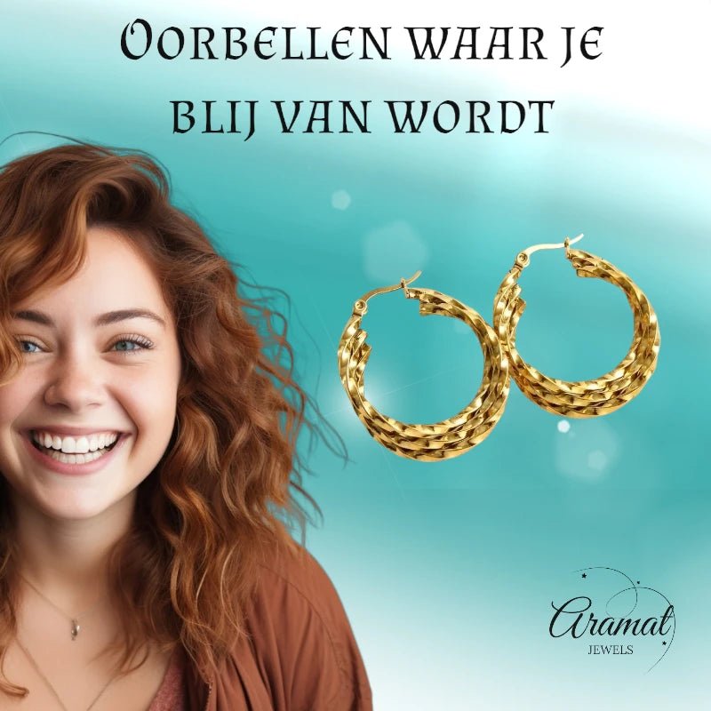 Triple Gedraaide Goudkleurige Oorringen - Statement Look - oor6280 - 538784 - Oorringen kopen# - 30mm - alles - cadeau