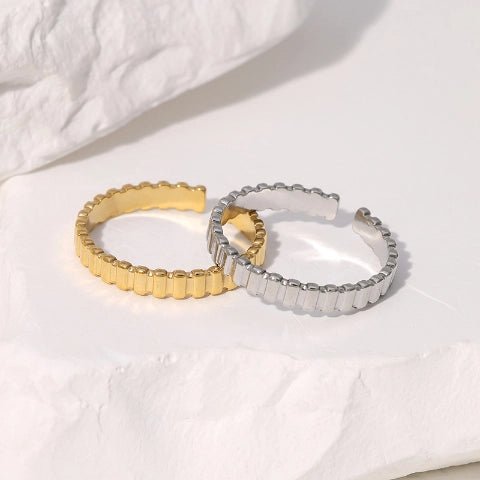 Verstelbare RVS Ring met Blokjes Motief - 3mm Breed - Aramat Jewels - Ringen - cadeautip