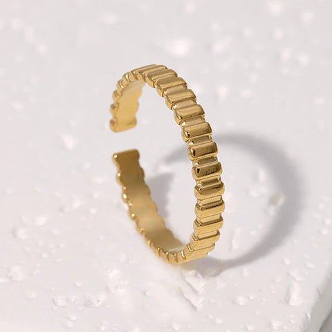 Verstelbare RVS Ring met Blokjes Motief - 3mm Breed - Aramat Jewels - Ringen - cadeautip