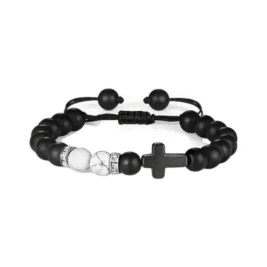 Een zwarte armband met een zilveren kruis en een zwarte bea
