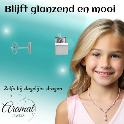 Oorstekers – Staal Vierkant Zilverkleurig (7mm)