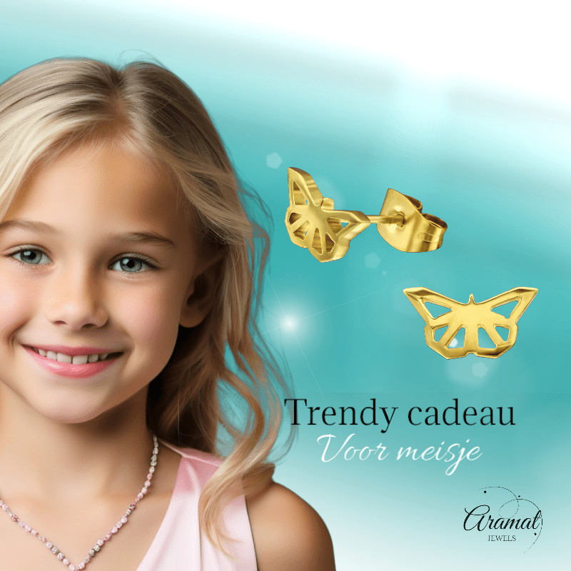 Vlinder oorstekers RVS goudkleur – 5x10mm - Aramat Jewels - Oorbellen - cadeautip