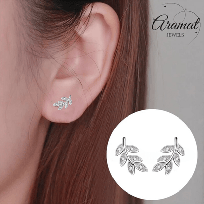 Zilveren Blaadje Oorbellen Zirkonia – 9x6mm - Aramat Jewels - Oorbellen - cadeautip