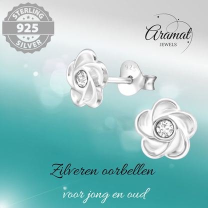 Boucles d'oreilles en argent en forme de fleur avec cristal transparent