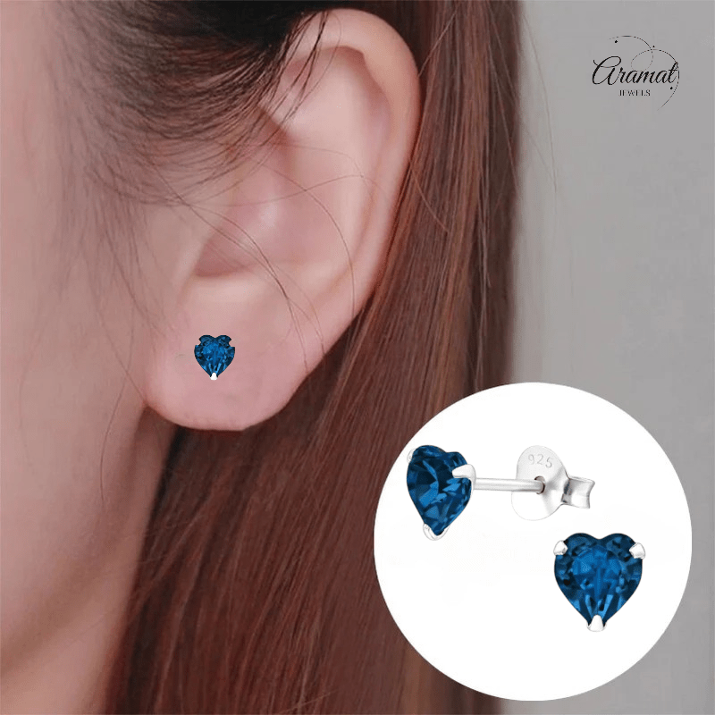 Zilveren Kristal Hartjes Oorbellen Donker Blauw - oor2301 - 24394 - Oorbellen kopen# - 5mm - 925 Zilver - alles