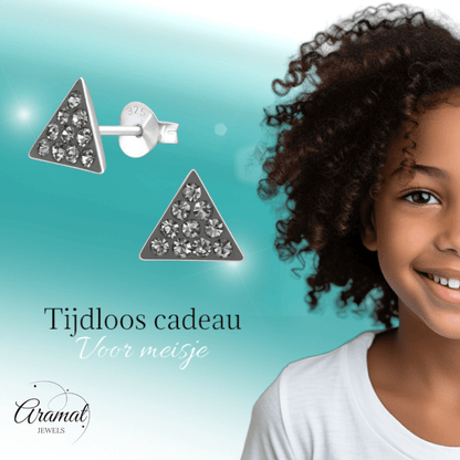 Zilveren Kristallen Oorbellen driehoek Black Diamond - Aramat Jewels - Oorbellen - cadeautip