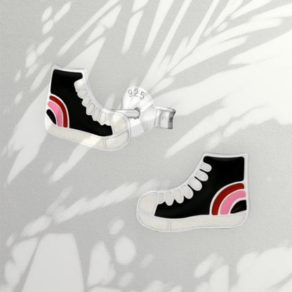 Aramat Jewels silver sneaker stud earrings with black enamel and pink/red accents, 10x6mm.