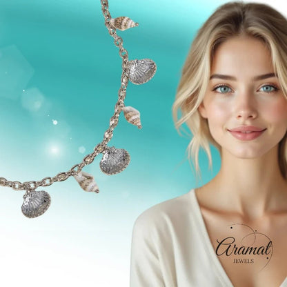 Zilverkleurige bedelketting met echte schelpen – 40+5 cm - ket1184 - 513517 - Halskettingen kopen# - 40cm - alles - Bedelketting