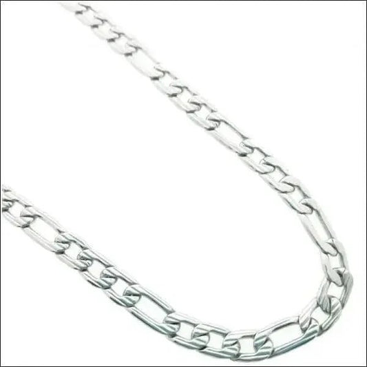 Een zilveren ketting met een schakel