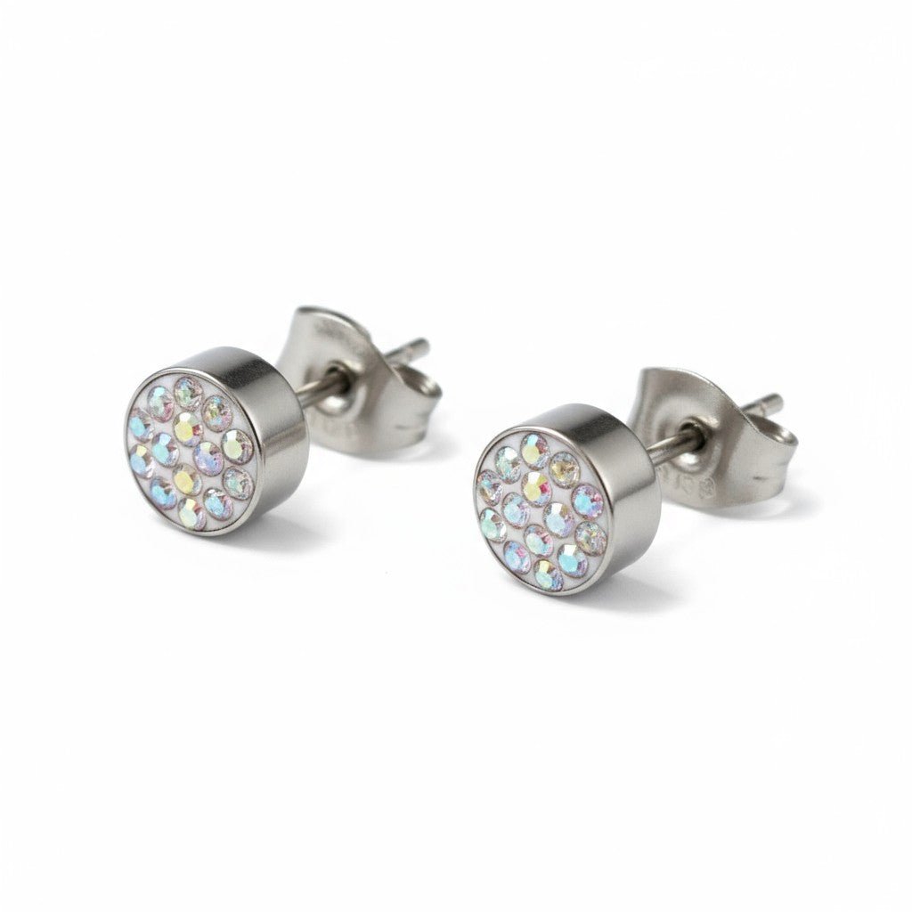 Zilverkleurige oorstekers met AB kristal – 6 mm - Aramat Jewels - Oorbellen - cadeautip