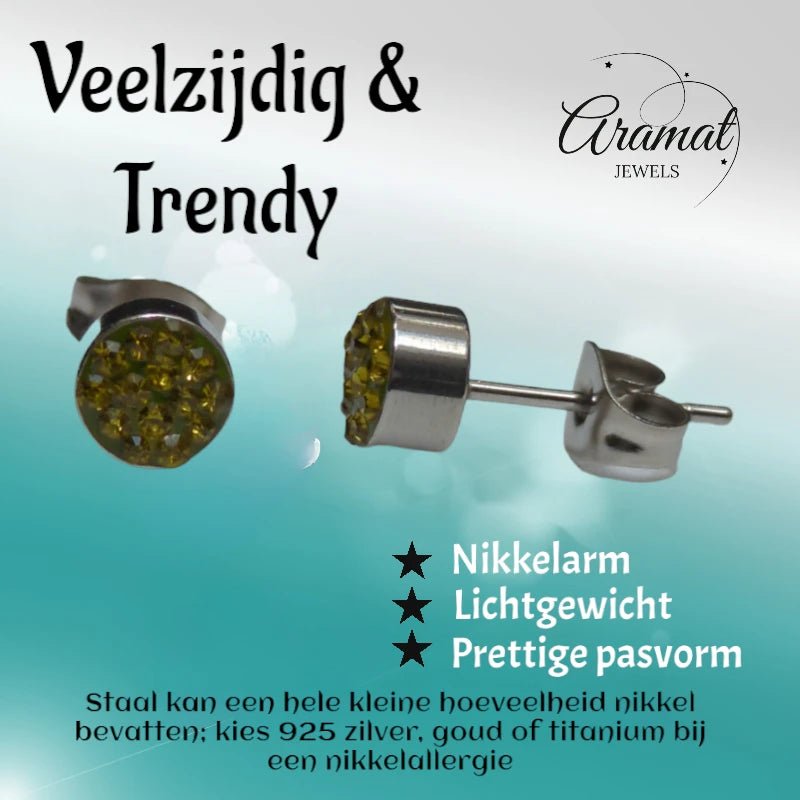 Zilverkleurige oorstekers met olijfgroen kristal – 6 mm - oor3092 - Oorbellen kopen# - 6mm - alles - cadeau