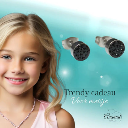 Zilverkleurige oorstekers met zwarte kristallen – 6 mm - oor3087 - Oorbellen kopen# - 6mm - alles - cadeau