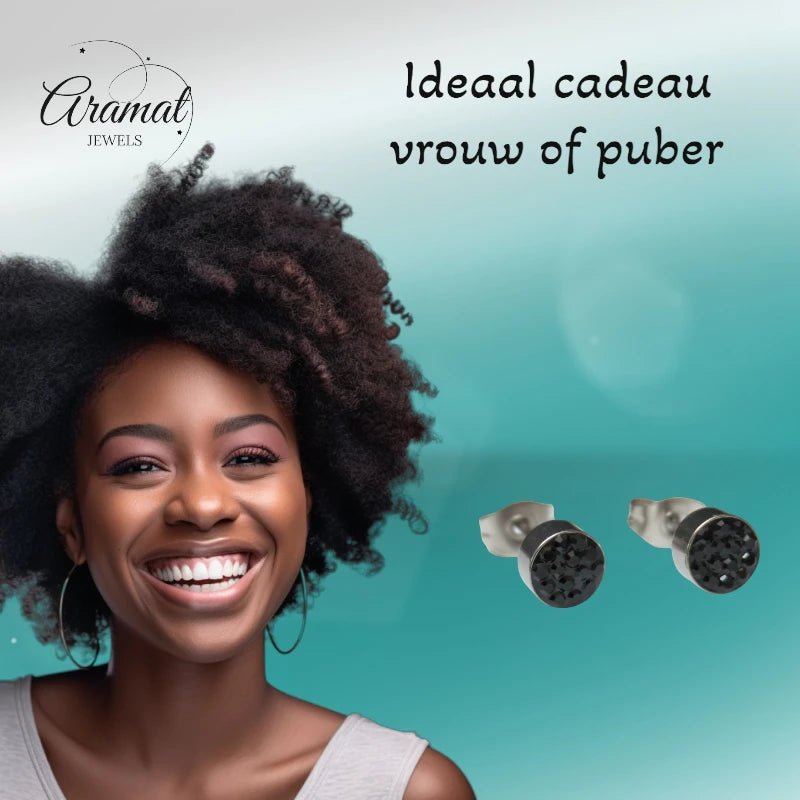 Zilverkleurige oorstekers met zwarte kristallen – 6 mm - oor3087 - Oorbellen kopen# - 6mm - alles - cadeau