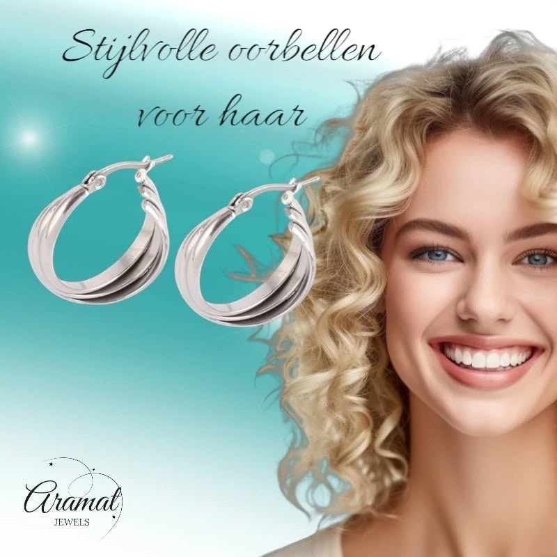 Zilverkleurige Triple Oorringen 20x7,5mm – Glanzend & Gekruist - oor6299 - 613827 - Oorringen kopen# - 20mm - alles - cadeau