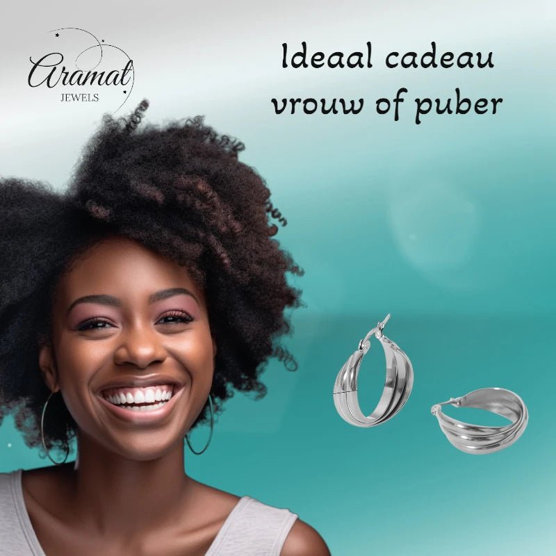 Zilverkleurige Triple Oorringen 25x9mm – Glanzend en Gelaagd - oor6300 - 67350 - Oorringen kopen# - 25mm - alles - cadeau