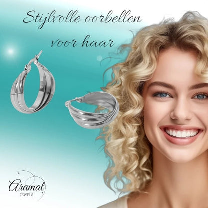 Zilverkleurige Triple Oorringen 25x9mm – Glanzend en Gelaagd - oor6300 - 67350 - Oorringen kopen# - 25mm - alles - cadeau