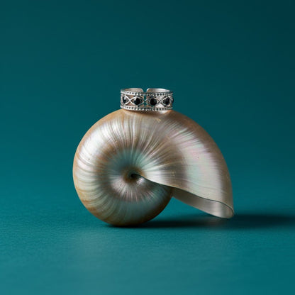 Zilverkleurige Verstelbare RVS Ring met Zwart Boze Oog en Schakelmotief - Aramat Jewels - Ringen - cadeautip