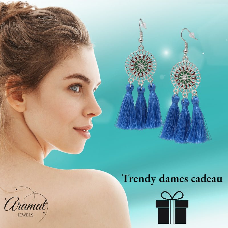 Zomerse Boho Oorhangers Kwastjes Blauw 75mm - Aramat Jewels - Oorbellen - cadeautip