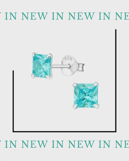 Boucles d'oreilles carrées en argent 925 et zirconiums de 4 à 8 mm - Puces taille princesse